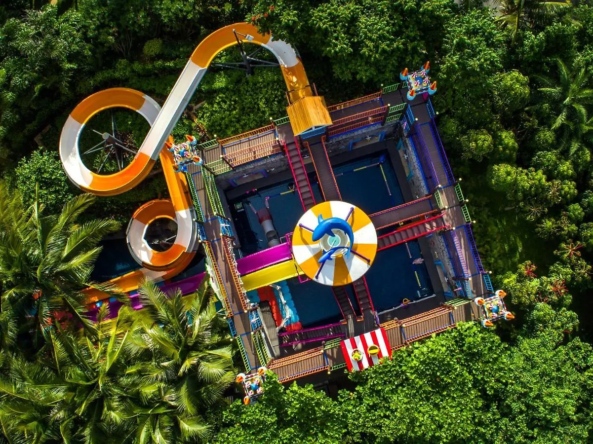 Pullman Oceanview Sanya Bay Resort & Spa Kina