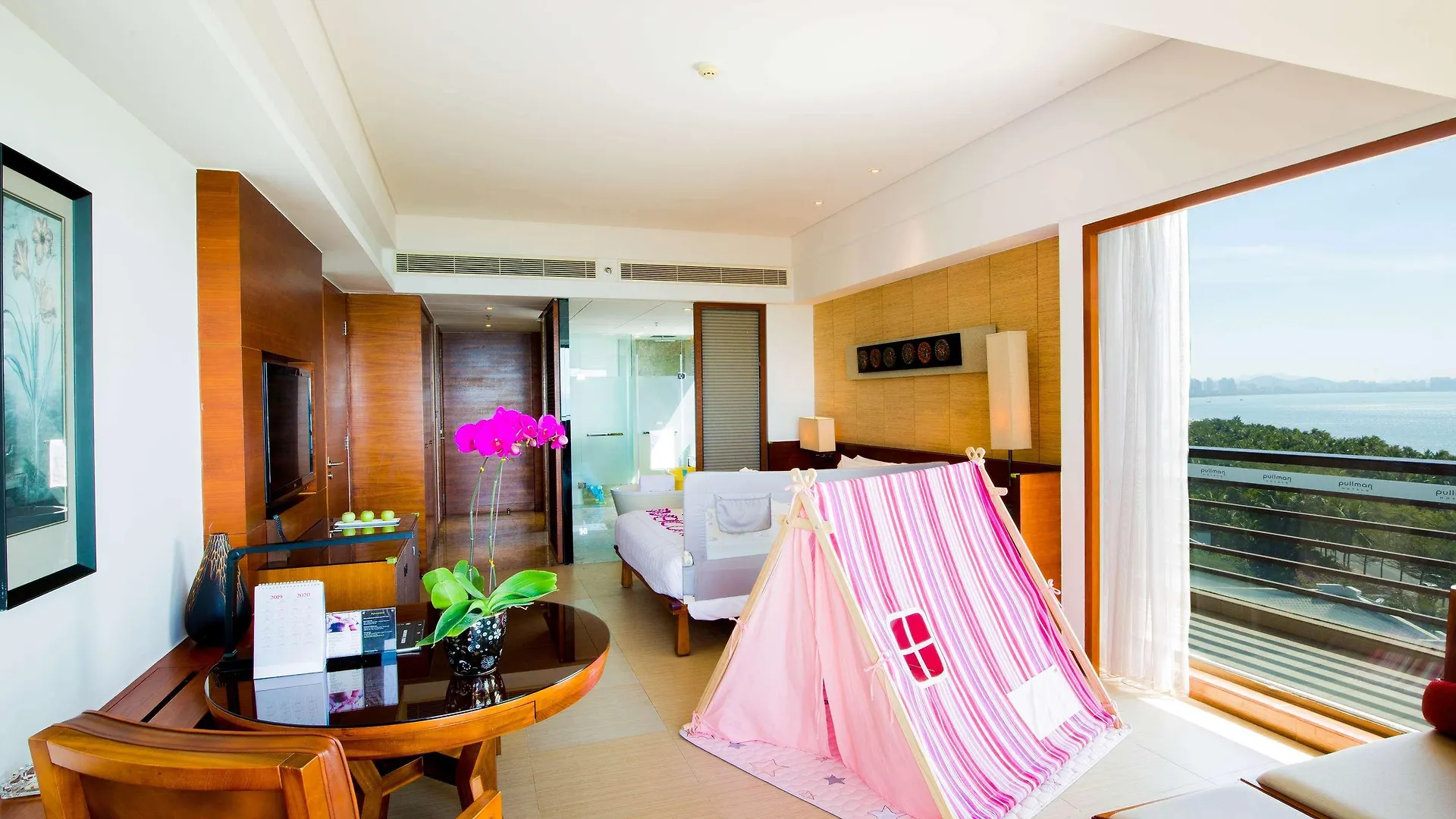 Pullman Oceanview Sanya Bay Resort & Spa Kina