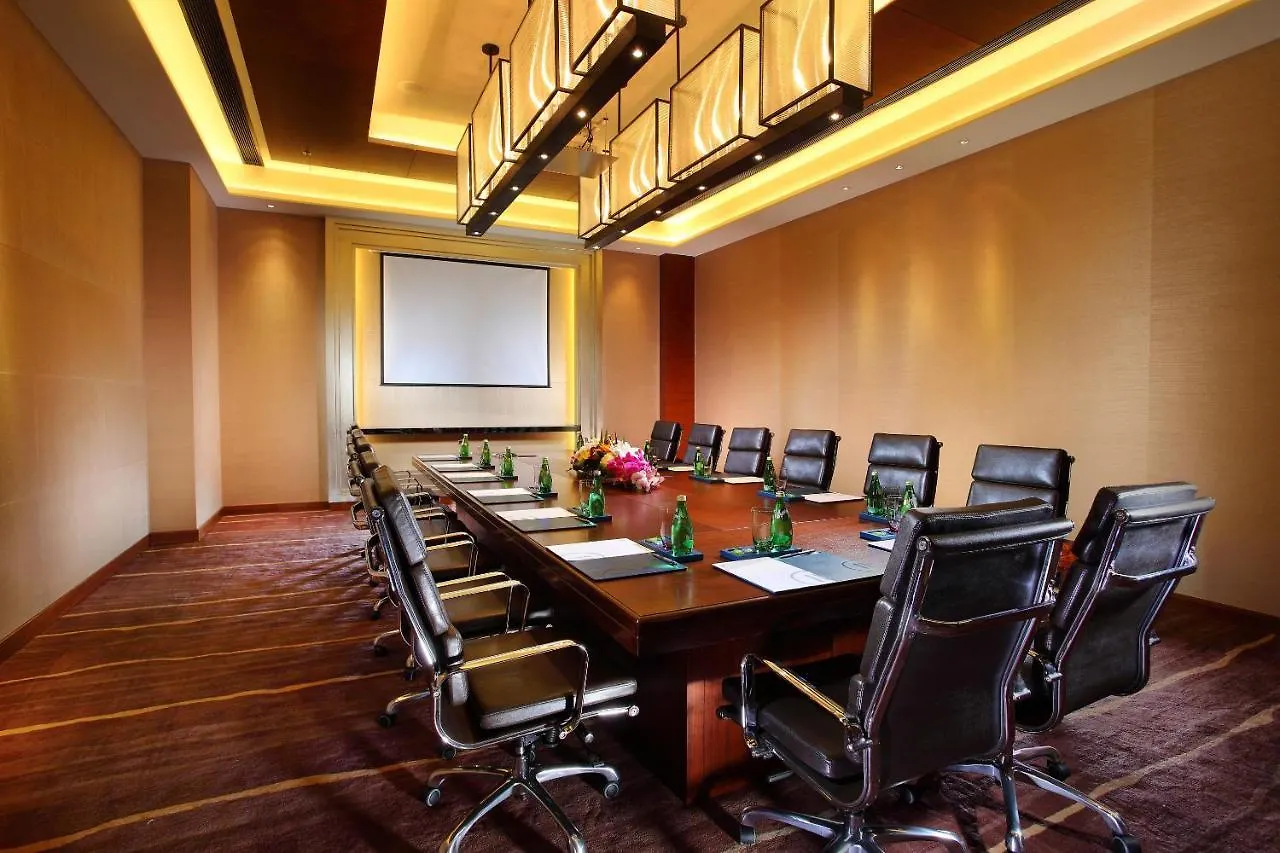 Hotel Pullman Oceanview Sanya Bay Resort & Spa